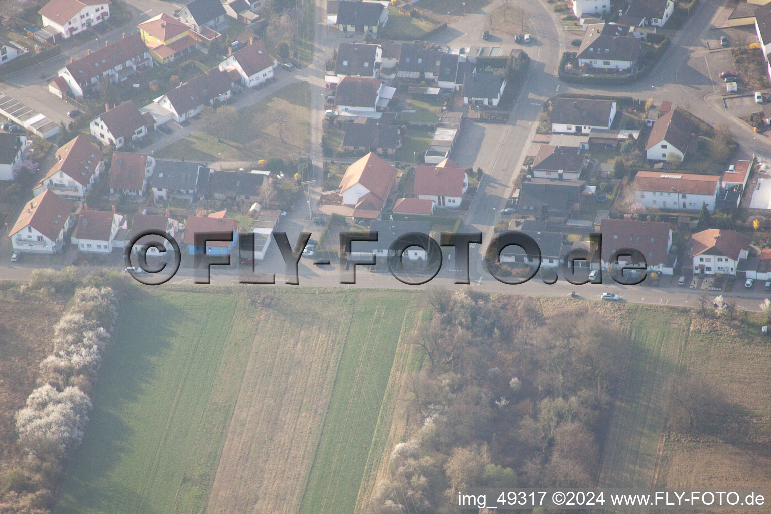 Vue oblique de Lingenfeld dans le département Rhénanie-Palatinat, Allemagne