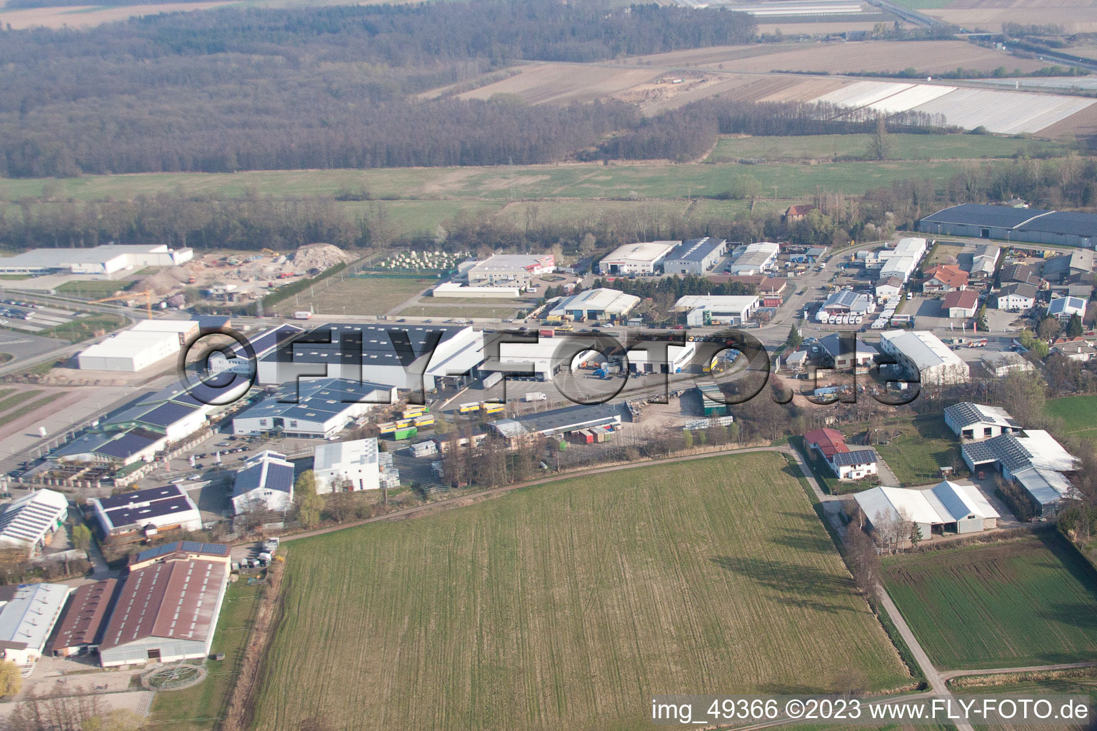 Zone industrielle de Horst à le quartier Minderslachen in Kandel dans le département Rhénanie-Palatinat, Allemagne depuis l'avion