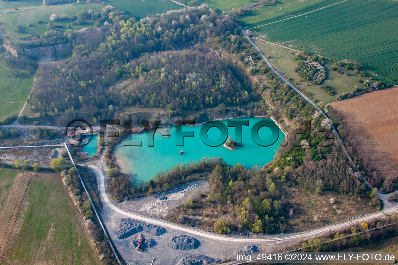 Vue aérienne de Altwiesloch, extraction de calcaire dans la carrière à Wiesloch dans le département Bade-Wurtemberg, Allemagne