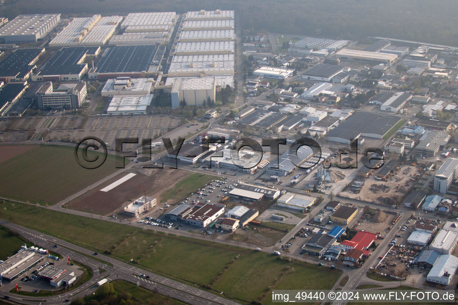 Zone industrielle, Heidelberger Druckmaschinen AG à Walldorf dans le département Bade-Wurtemberg, Allemagne d'en haut