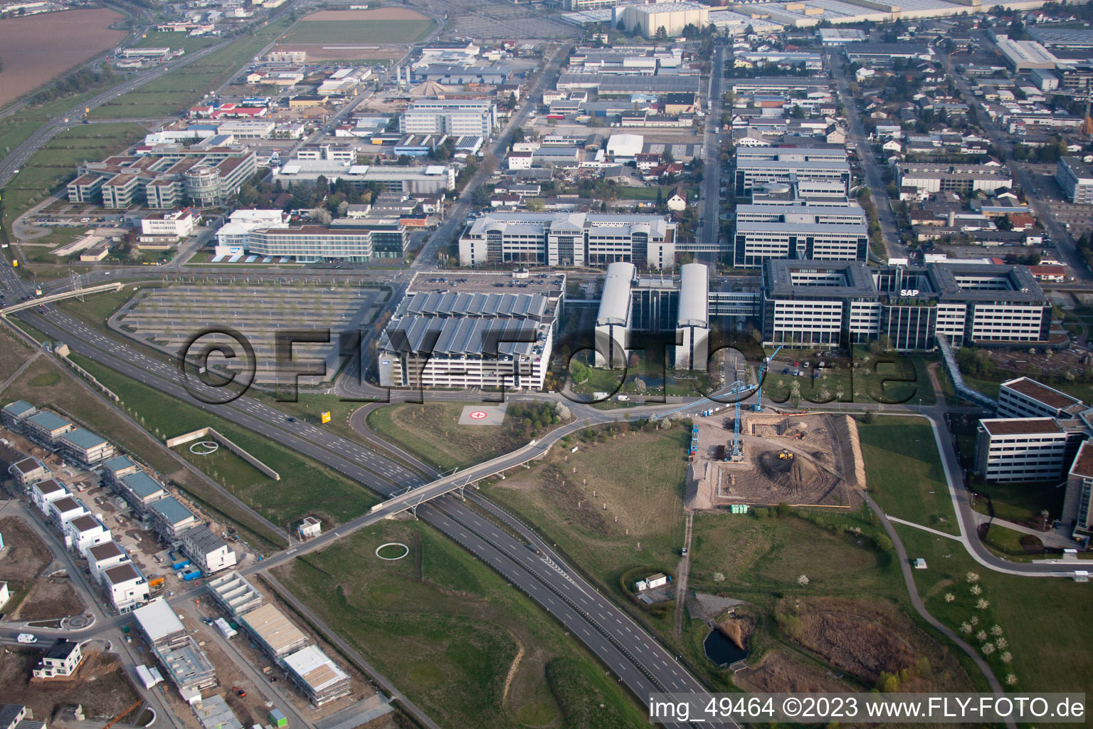 Zone industrielle, SAP AG à Walldorf dans le département Bade-Wurtemberg, Allemagne depuis l'avion