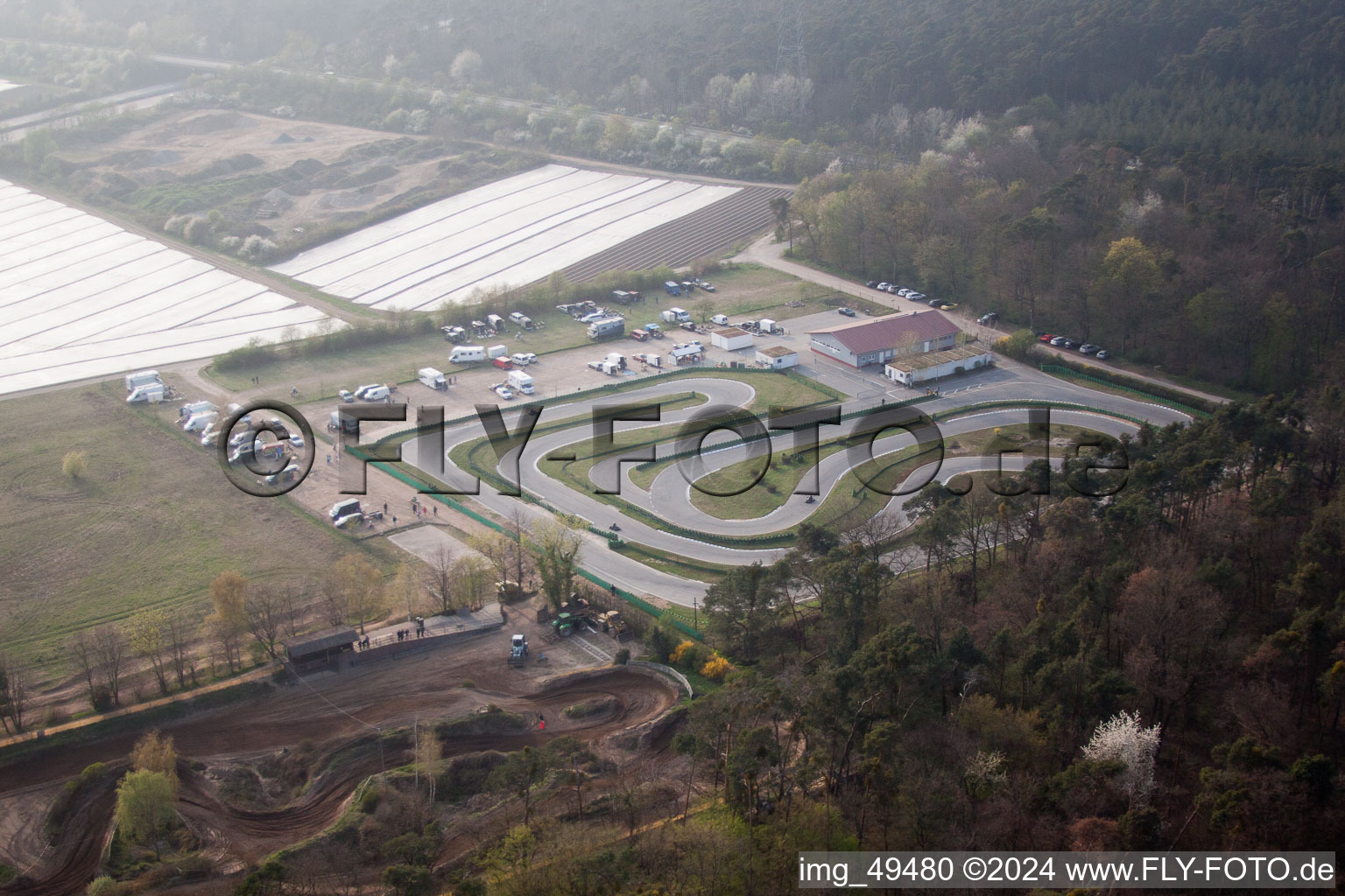 Vue aérienne de Piste de karting à Walldorf dans le département Bade-Wurtemberg, Allemagne