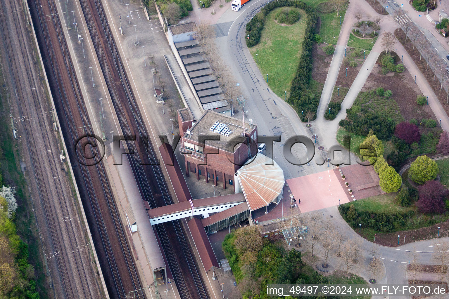 Vue aérienne de Gare à Hockenheim dans le département Bade-Wurtemberg, Allemagne