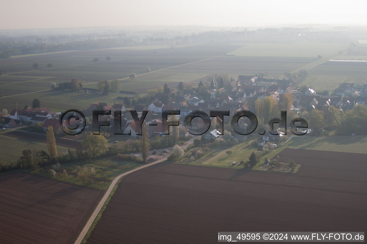 Photographie aérienne de Kleinfischlingen dans le département Rhénanie-Palatinat, Allemagne