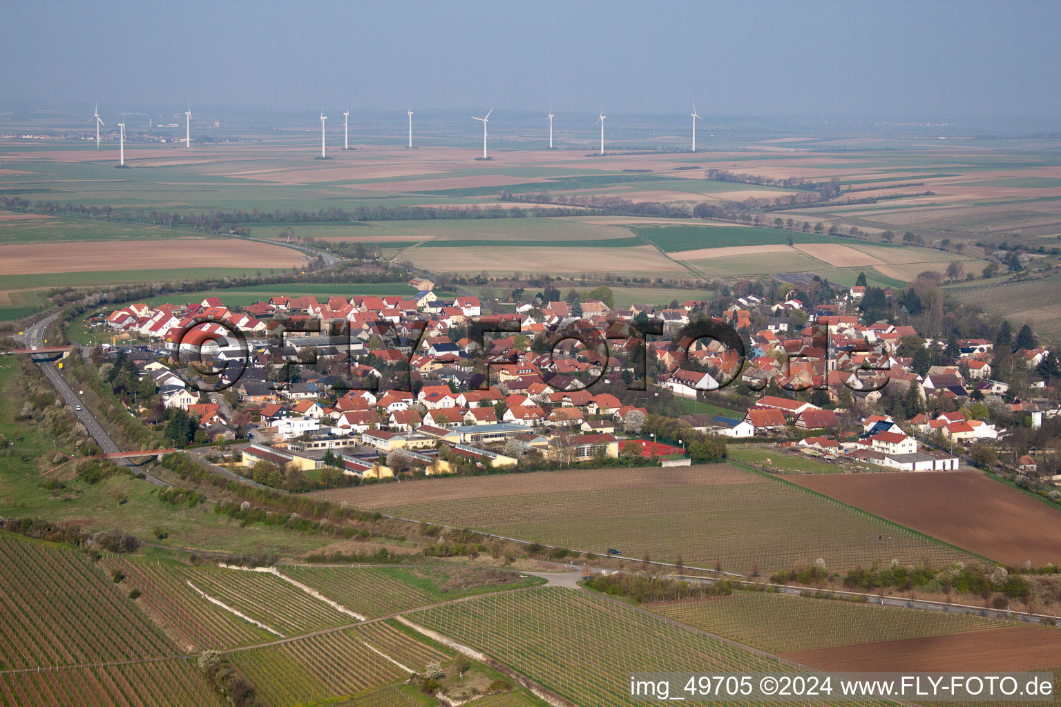 Vue d'oiseau de Eppelsheim dans le département Rhénanie-Palatinat, Allemagne