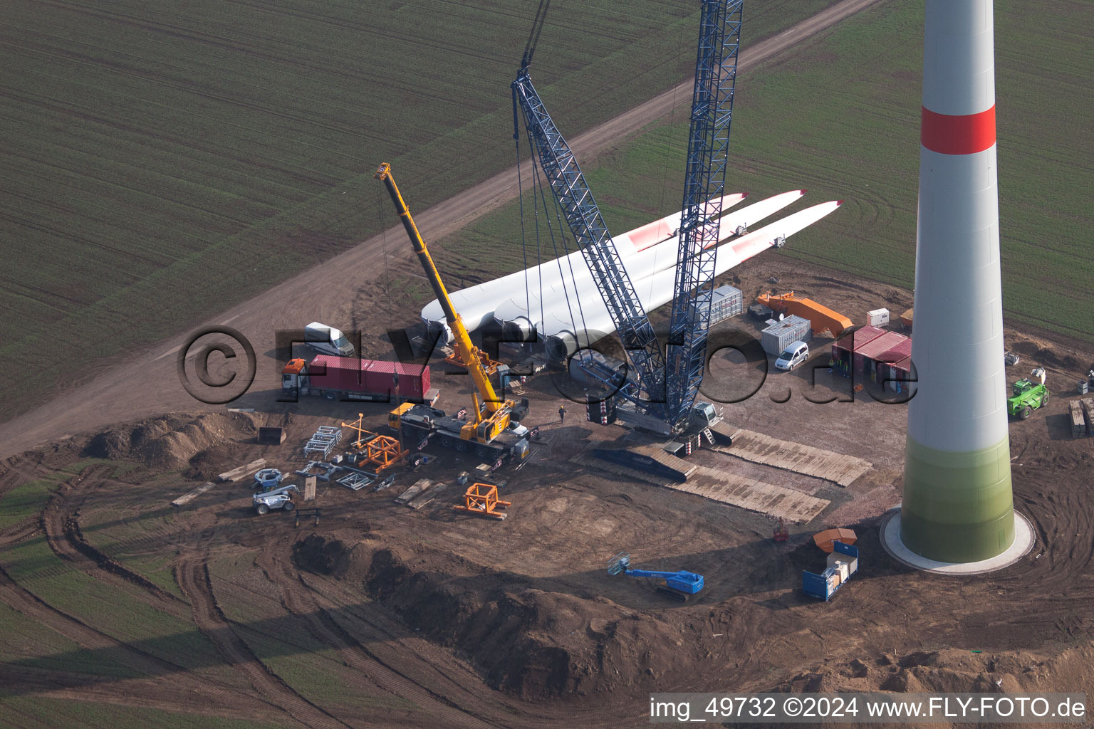 Vue oblique de Chantier de construction d'éoliennes à Gabsheim dans le département Rhénanie-Palatinat, Allemagne