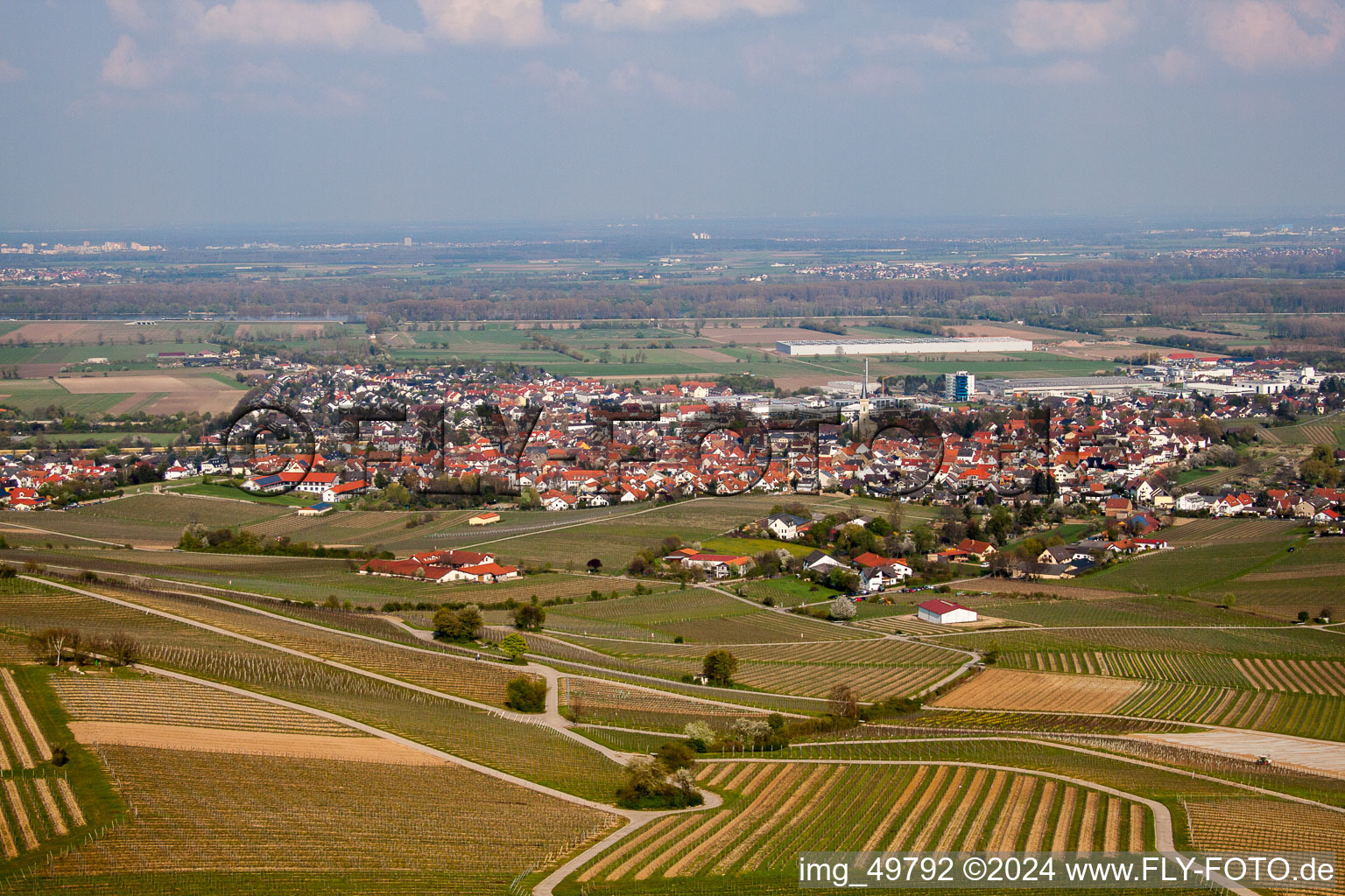 Vue aérienne de Mayence-Bodenheim à Bodenheim dans le département Rhénanie-Palatinat, Allemagne