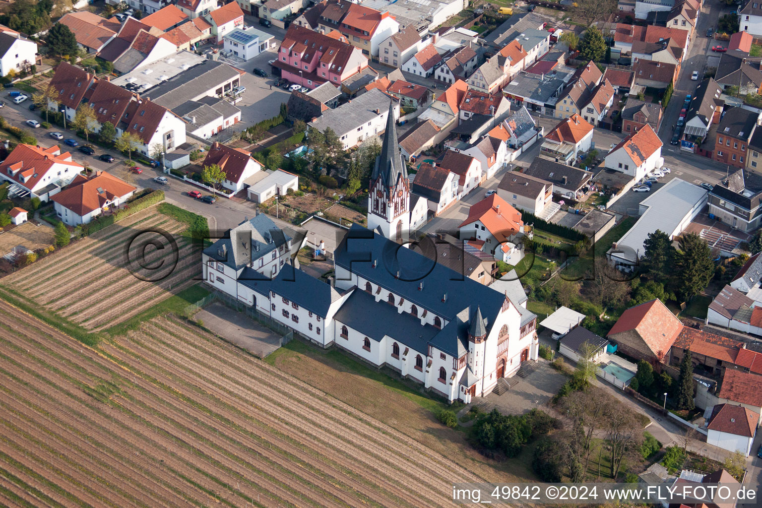 Vue aérienne de Quartier Horchheim in Worms dans le département Rhénanie-Palatinat, Allemagne