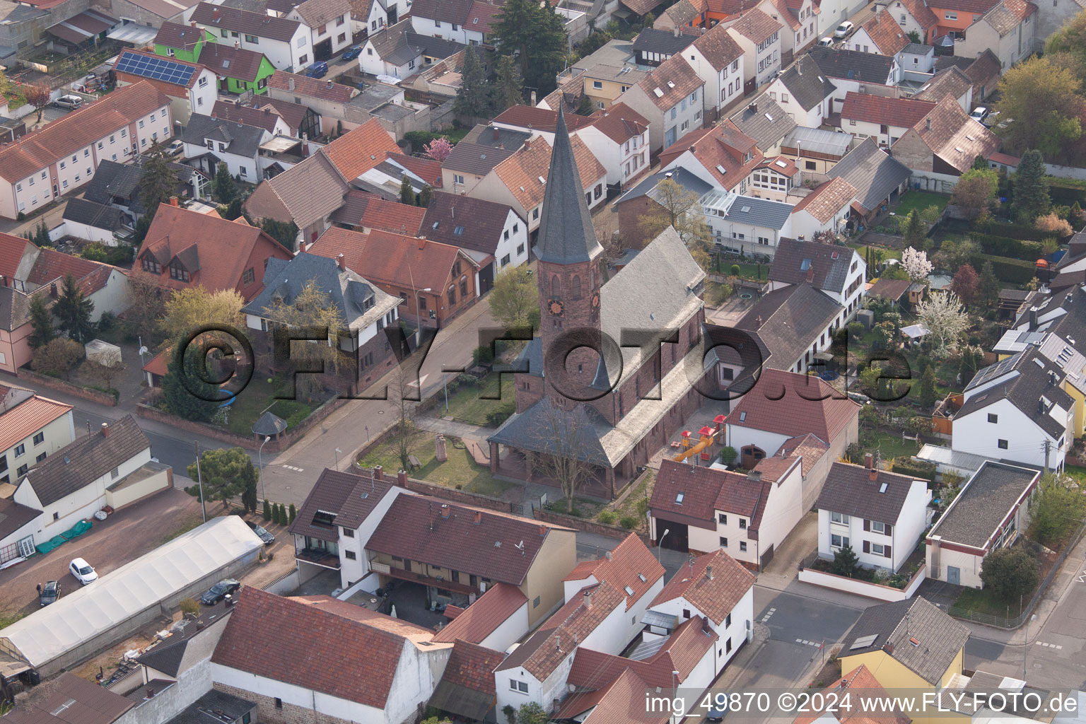 Enregistrement par drone de Maxdorf dans le département Rhénanie-Palatinat, Allemagne