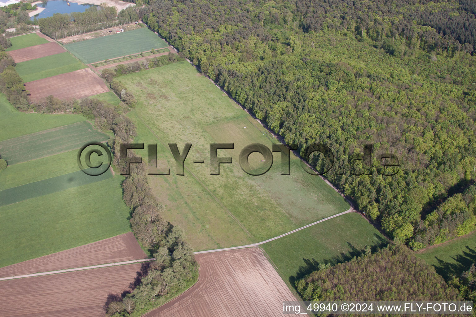 Photographie aérienne de Aérodrome modèle MSC Rülzheim vu du nord-ouest à Rülzheim dans le département Rhénanie-Palatinat, Allemagne