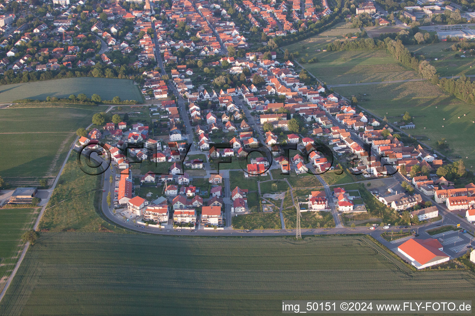 Kandel dans le département Rhénanie-Palatinat, Allemagne vue d'en haut