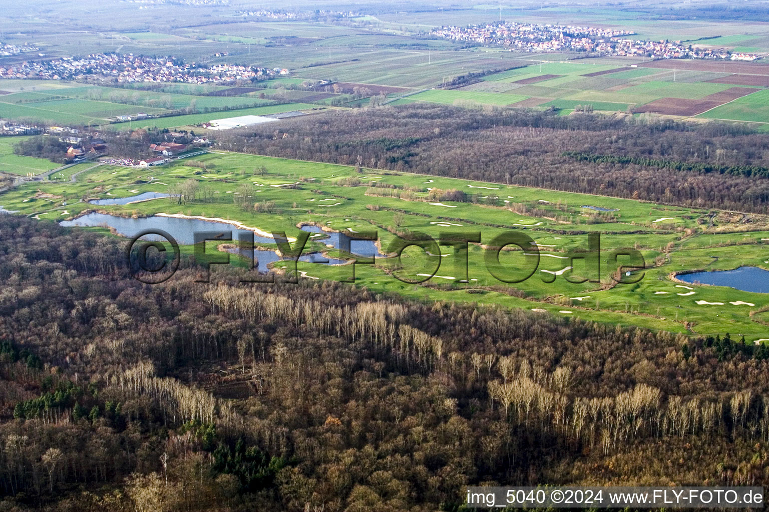 Vue oblique de Club de golf Landgut Dreihof SÜW à Essingen dans le département Rhénanie-Palatinat, Allemagne