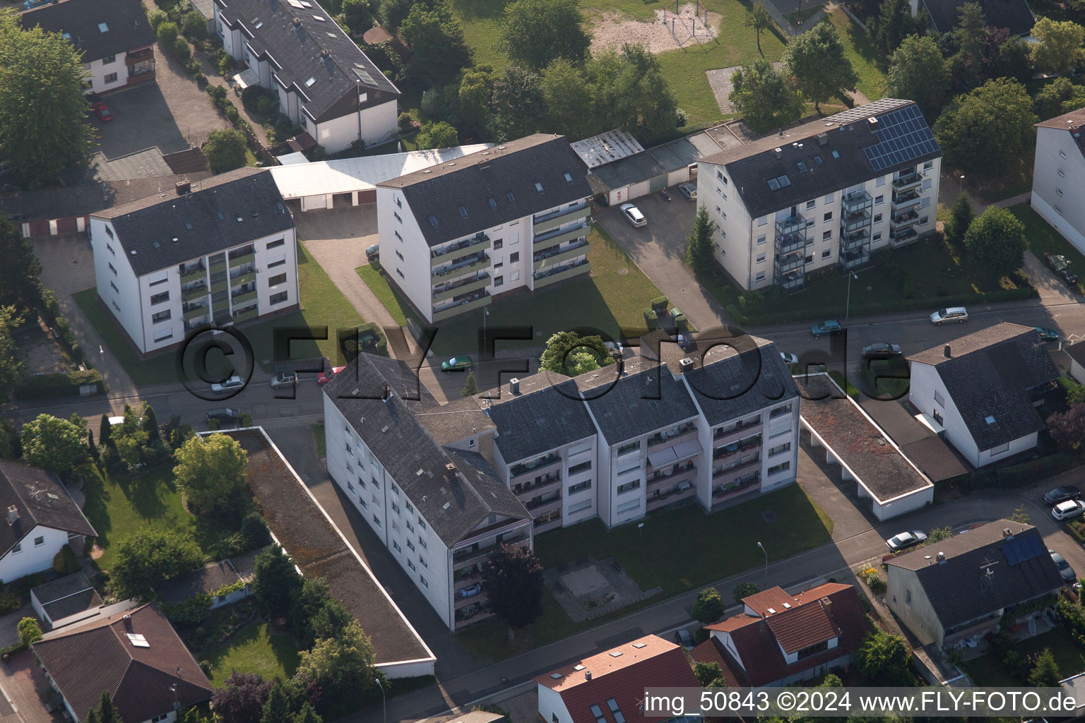 Kandel dans le département Rhénanie-Palatinat, Allemagne vue du ciel