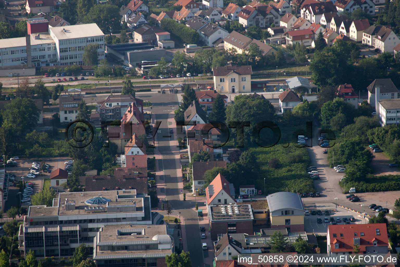 Vue aérienne de Gartenstr à Kandel dans le département Rhénanie-Palatinat, Allemagne