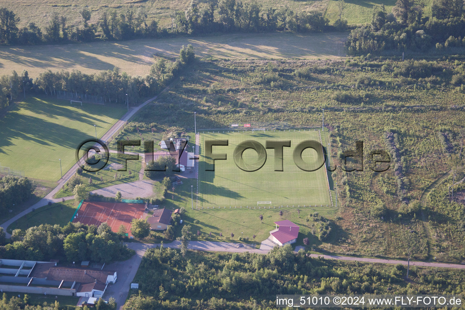 Photographie aérienne de Terrains de sport à Steinweiler dans le département Rhénanie-Palatinat, Allemagne