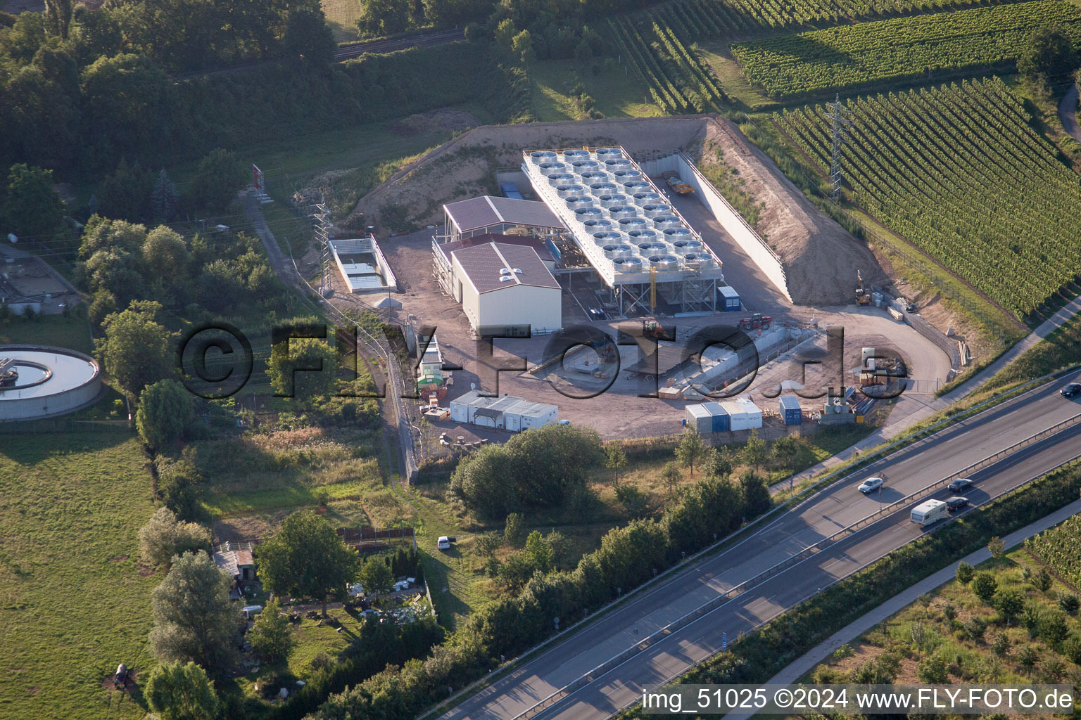 Vue aérienne de Chantier de la centrale géothermique sur l'A65 à Insheim dans le département Rhénanie-Palatinat, Allemagne