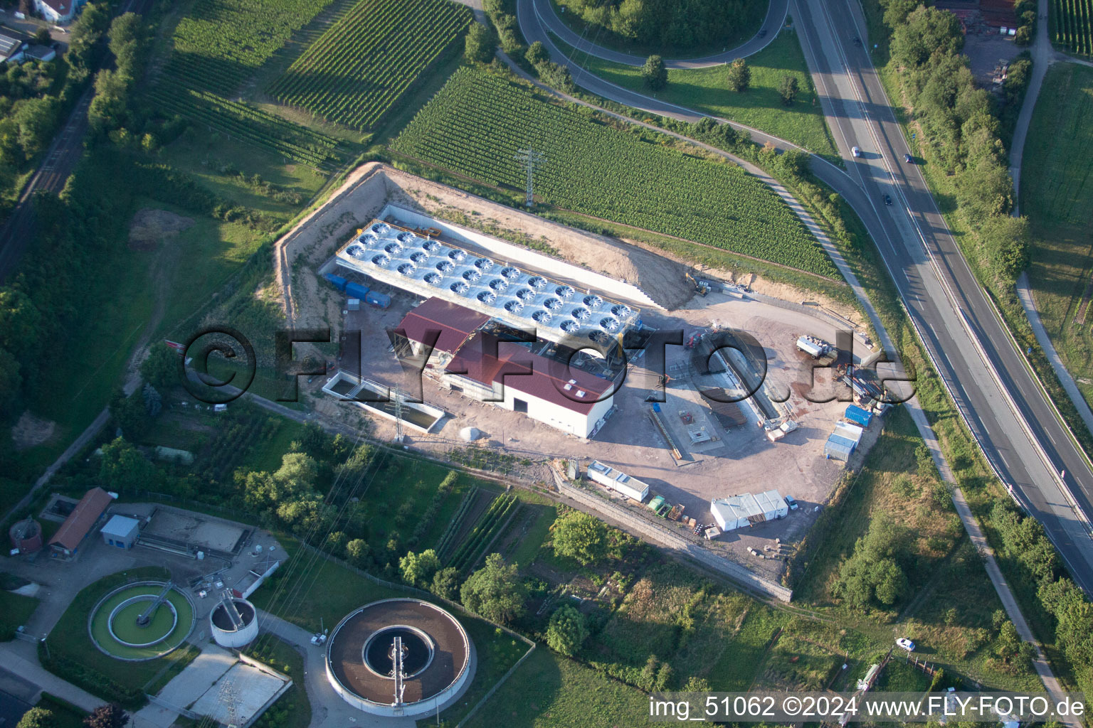 Image drone de Centrale géothermique de Pfalzwerke geofuture GmbH à Insheim sur l'A65 à Insheim dans le département Rhénanie-Palatinat, Allemagne