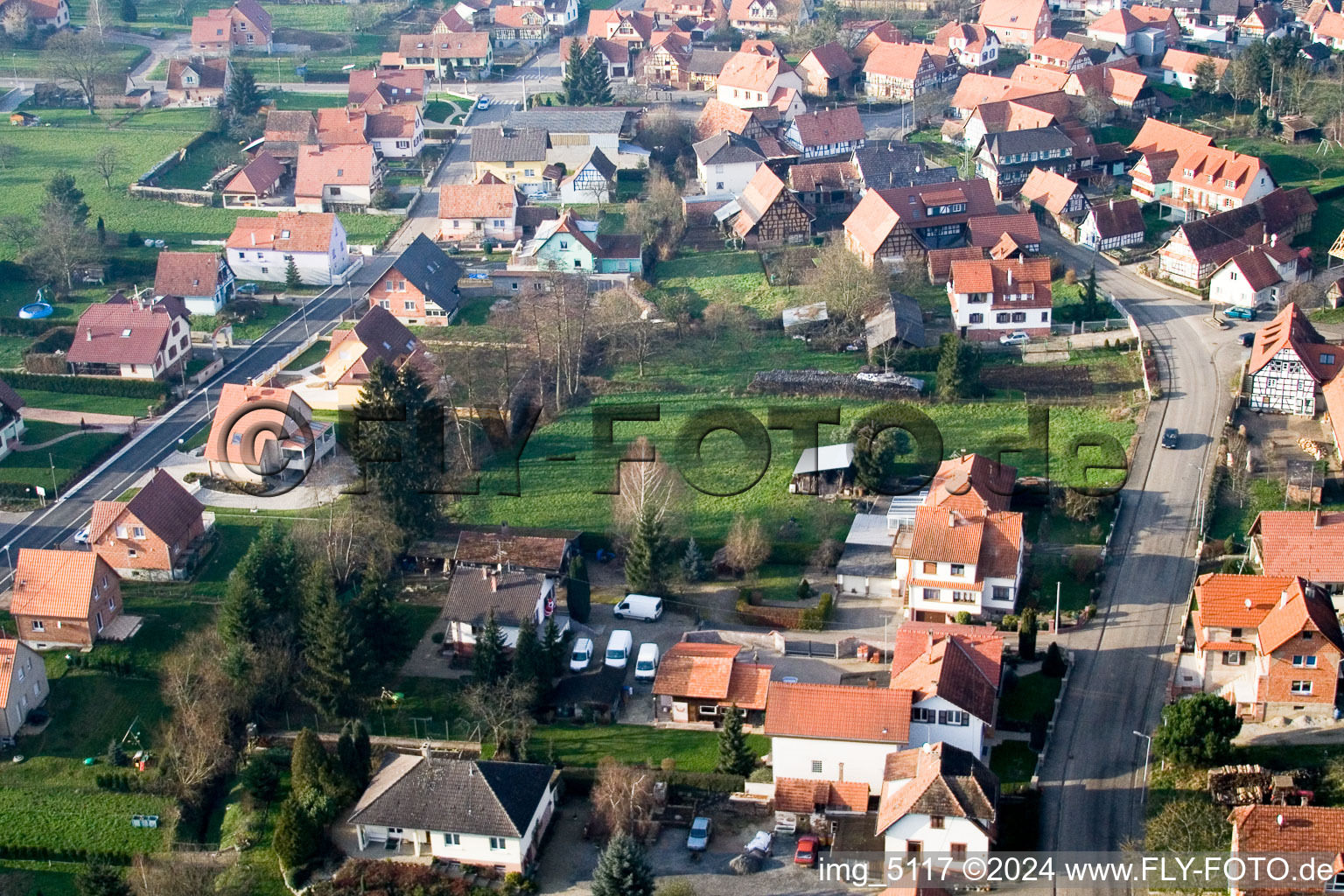 Vue aérienne de Lobsann dans le département Bas Rhin, France