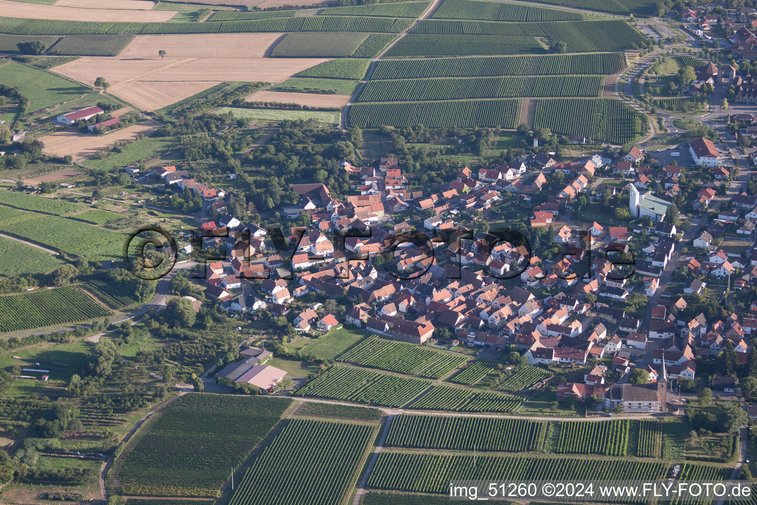 Oberotterbach dans le département Rhénanie-Palatinat, Allemagne depuis l'avion