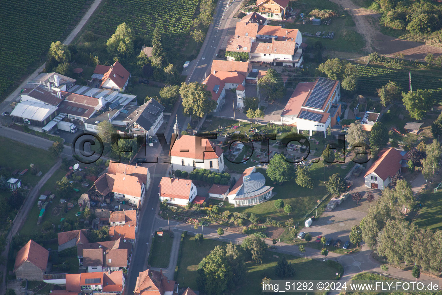 Enregistrement par drone de Quartier Pleisweiler in Pleisweiler-Oberhofen dans le département Rhénanie-Palatinat, Allemagne