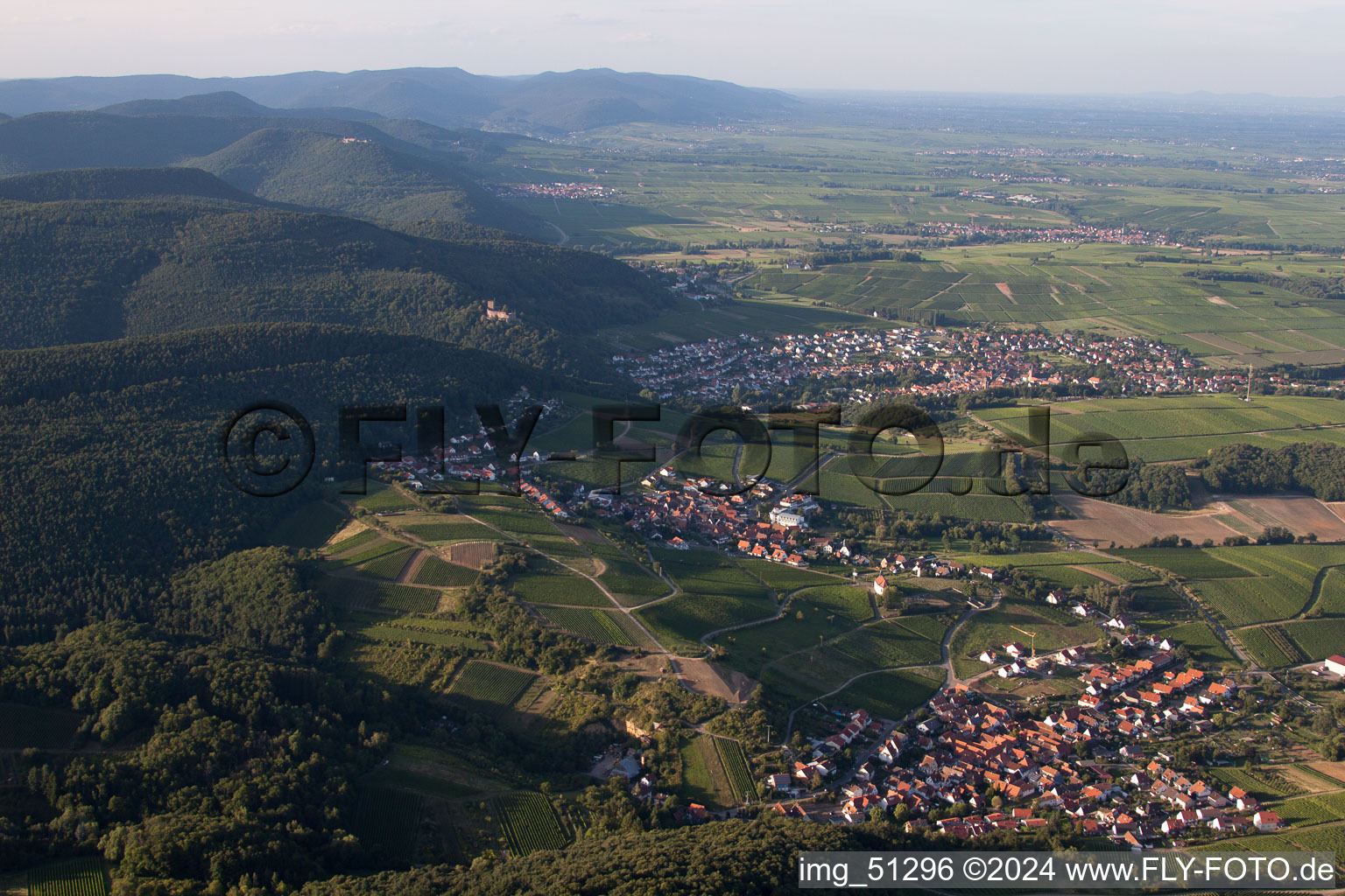 Quartier Gleishorbach in Gleiszellen-Gleishorbach dans le département Rhénanie-Palatinat, Allemagne vue du ciel