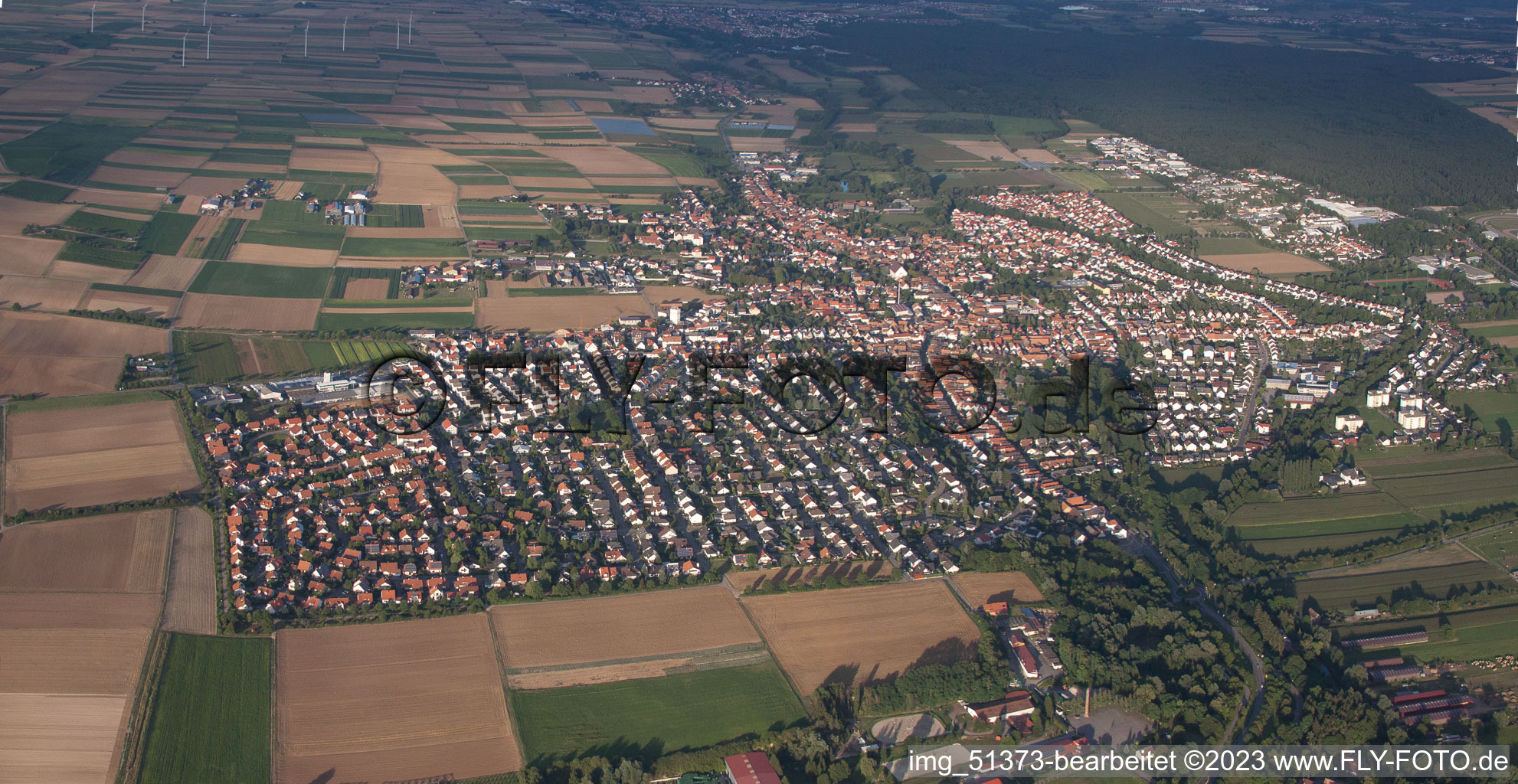 Quartier Herxheim in Herxheim bei Landau/Pfalz dans le département Rhénanie-Palatinat, Allemagne depuis l'avion