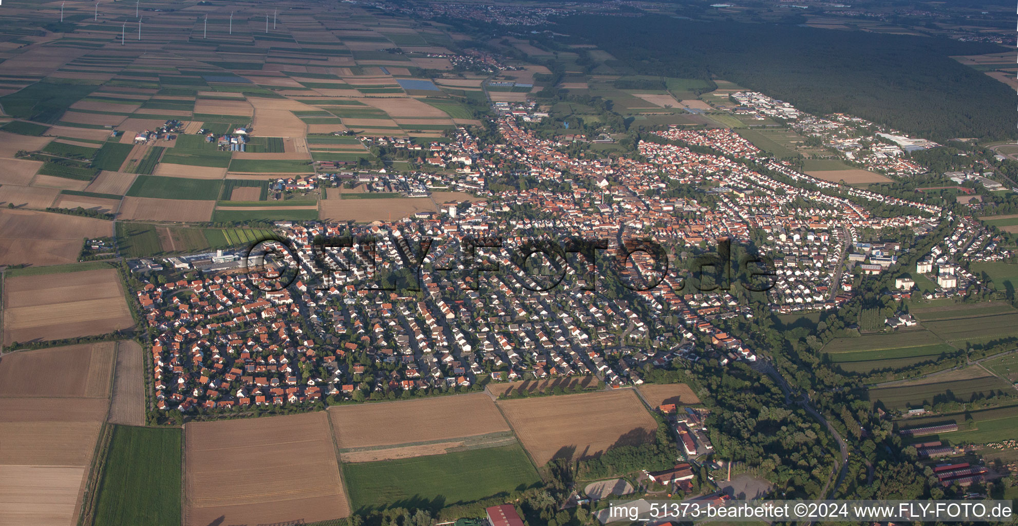 Quartier Herxheim in Herxheim bei Landau dans le département Rhénanie-Palatinat, Allemagne depuis l'avion