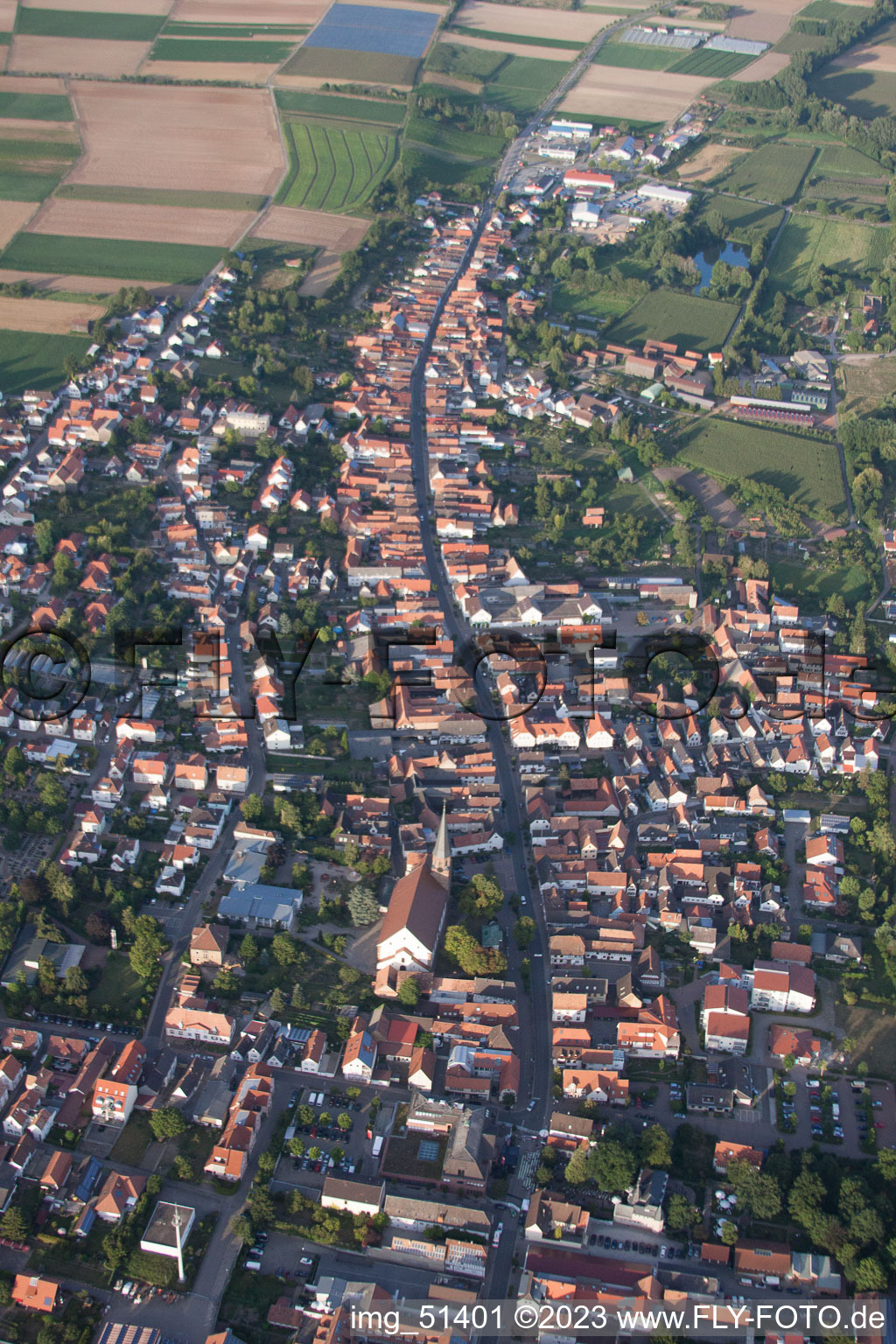 Quartier Herxheim in Herxheim bei Landau dans le département Rhénanie-Palatinat, Allemagne d'un drone