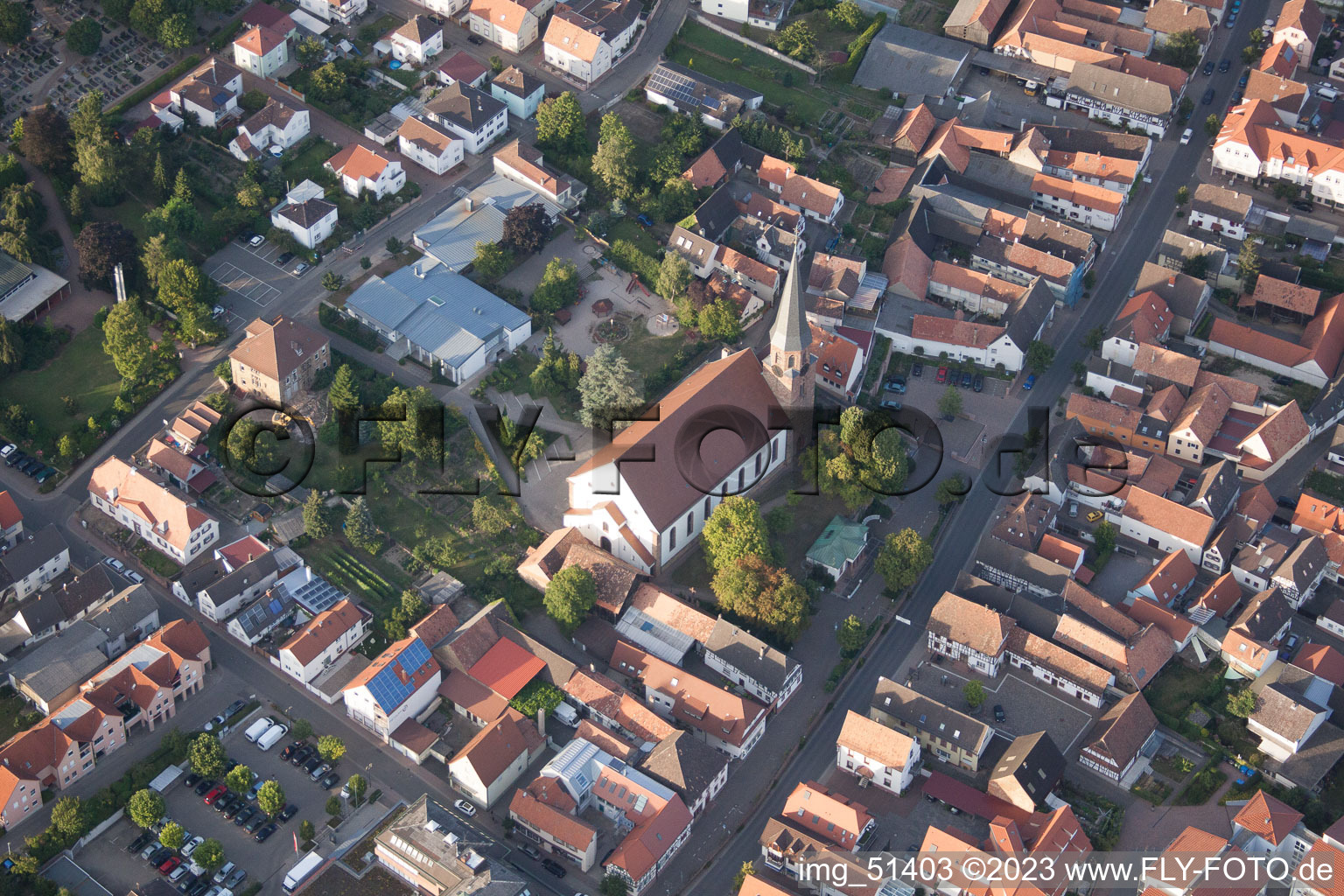 Vue aérienne de Quartier Herxheim in Herxheim bei Landau dans le département Rhénanie-Palatinat, Allemagne