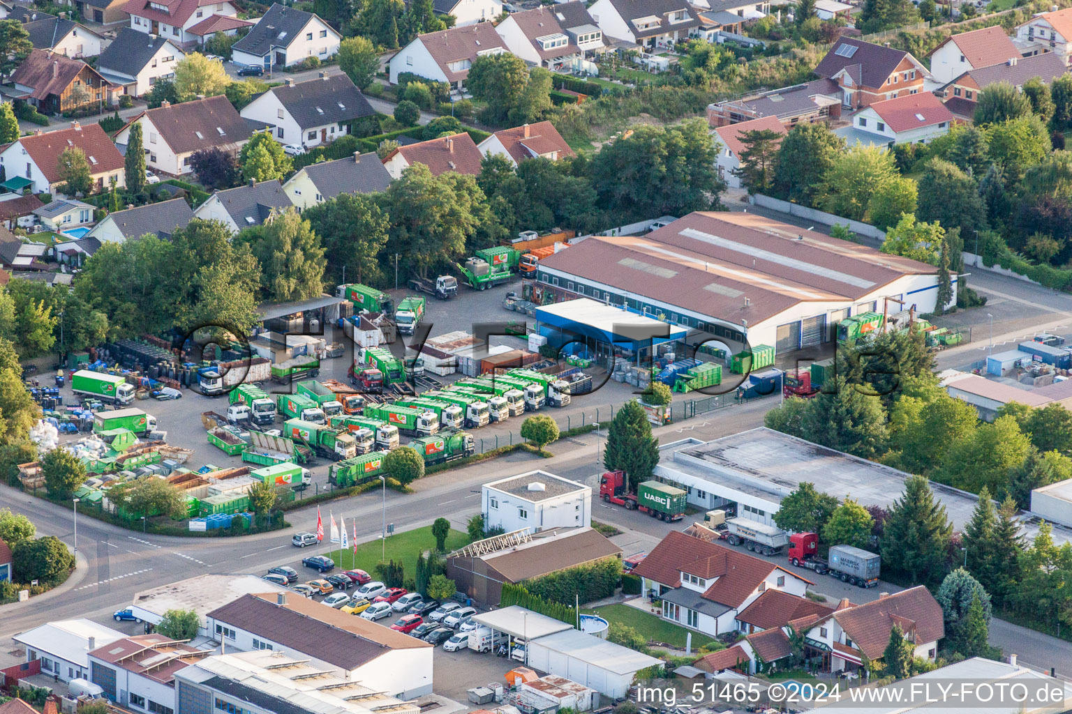 Vue aérienne de Site de la déchetterie usine de tri des déchets et recyclage Rülzheim à Rülzheim dans le département Rhénanie-Palatinat, Allemagne