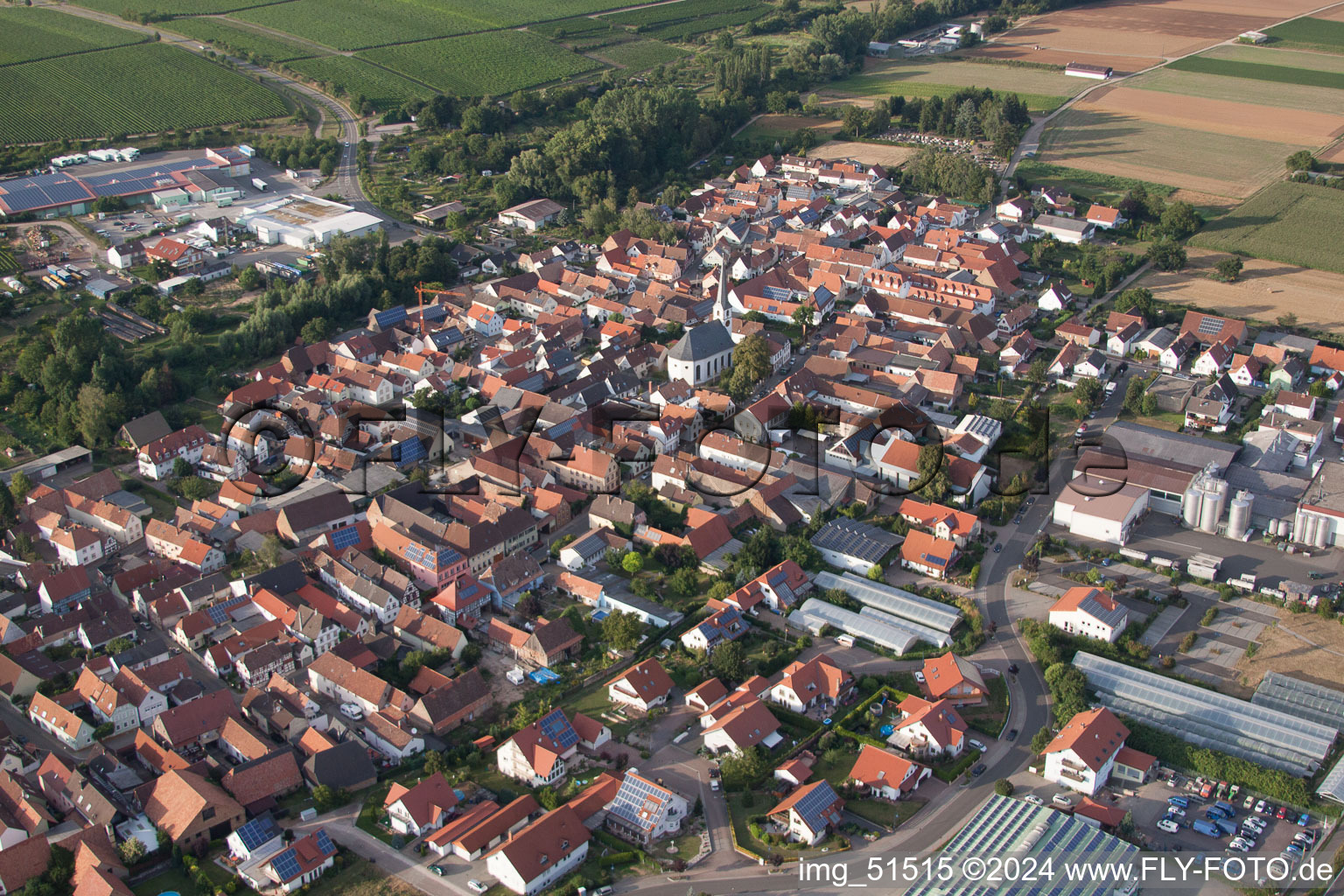 Quartier Niederhochstadt in Hochstadt dans le département Rhénanie-Palatinat, Allemagne vue d'en haut