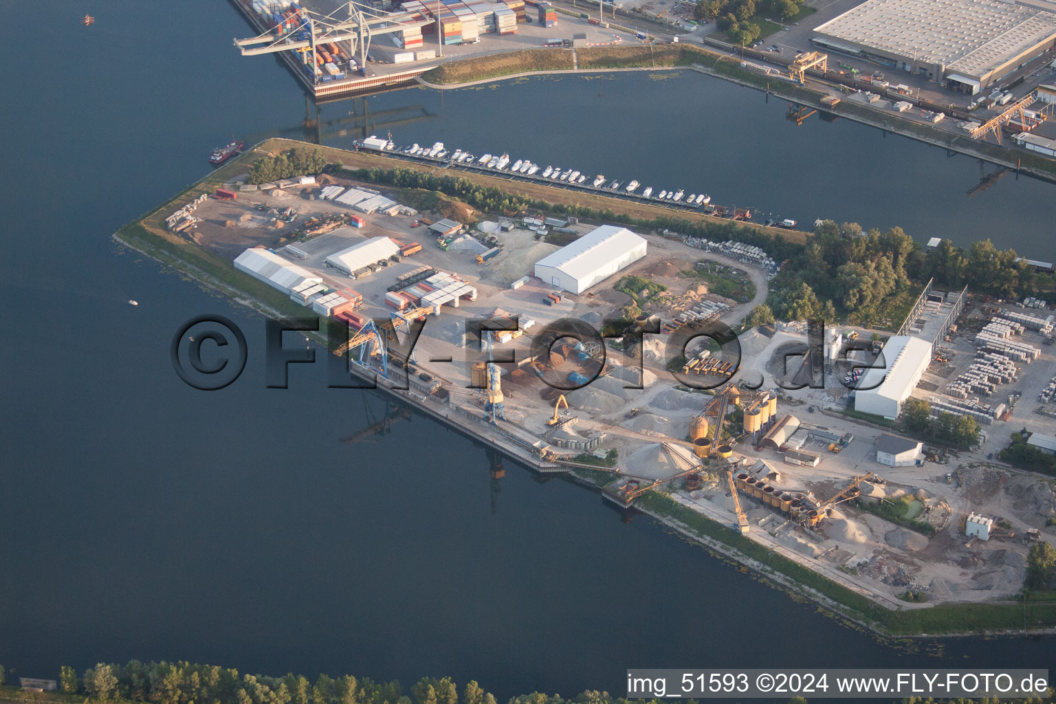 Photographie aérienne de Port à Germersheim dans le département Rhénanie-Palatinat, Allemagne