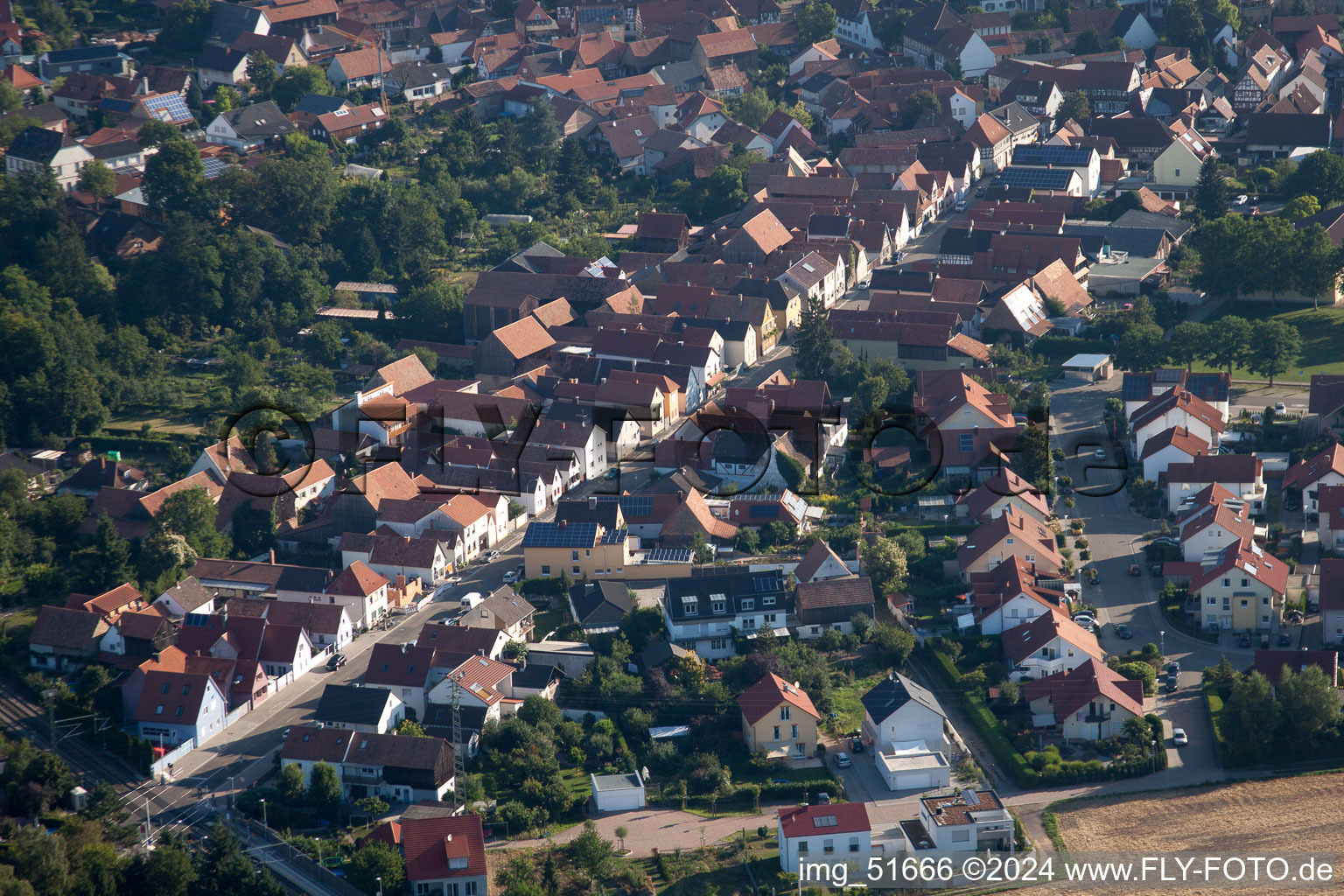 Vue oblique de Rheinzabern dans le département Rhénanie-Palatinat, Allemagne