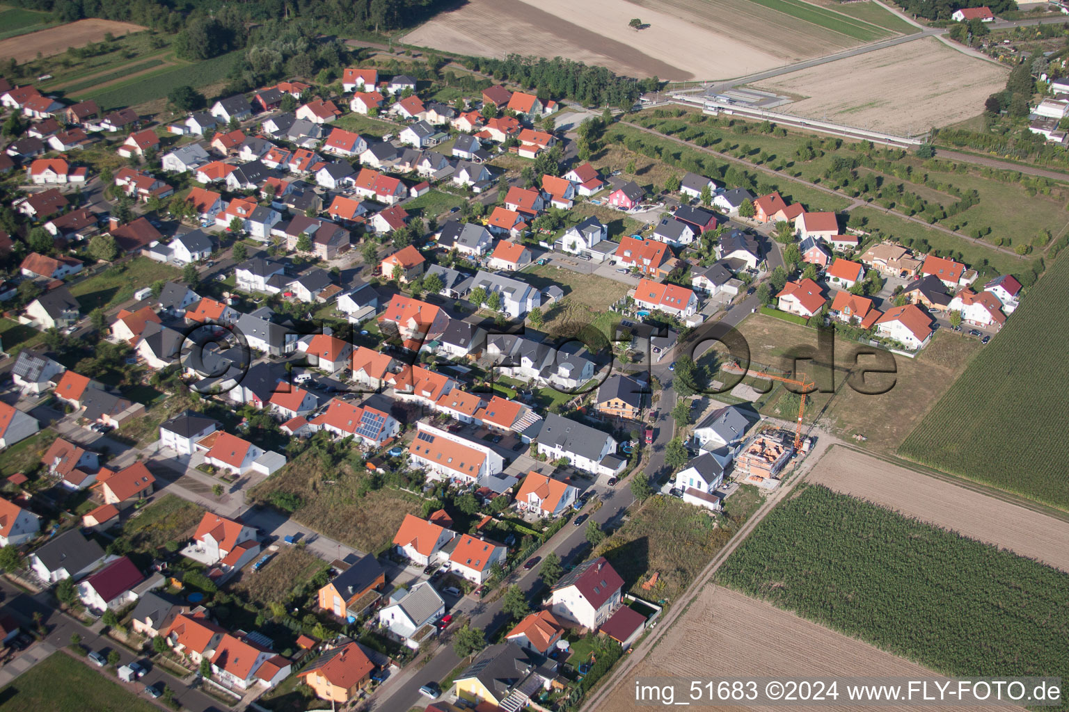 Rheinzabern dans le département Rhénanie-Palatinat, Allemagne vue d'en haut