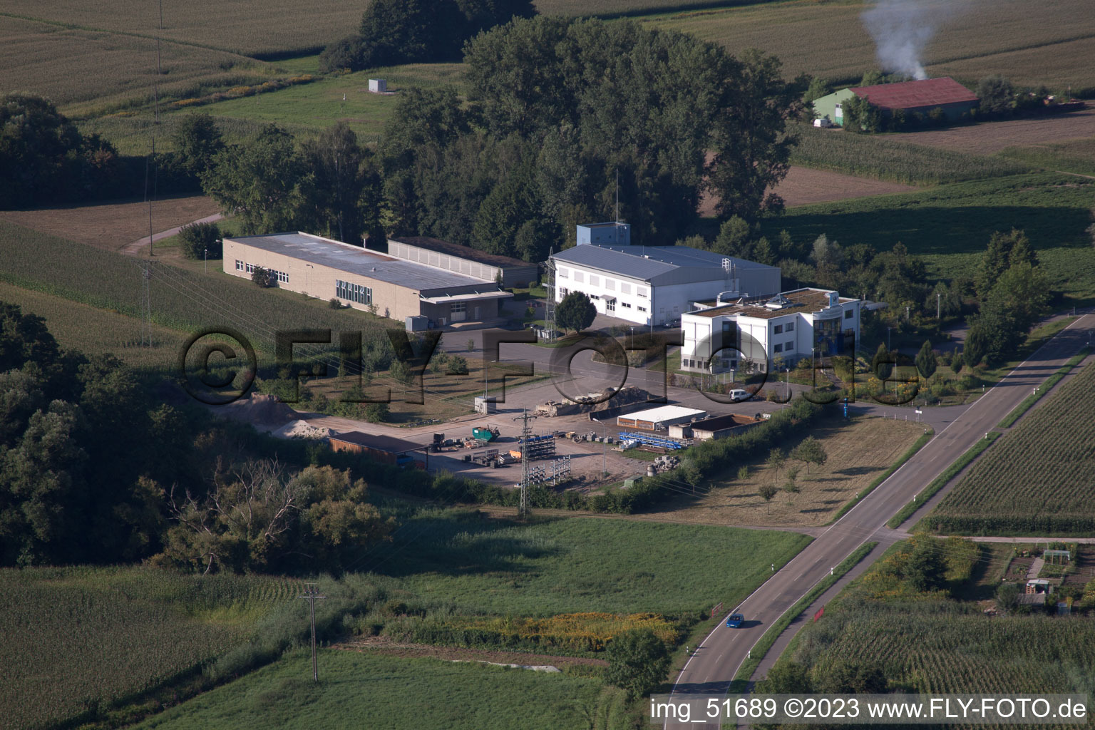 Jockgrim dans le département Rhénanie-Palatinat, Allemagne du point de vue du drone