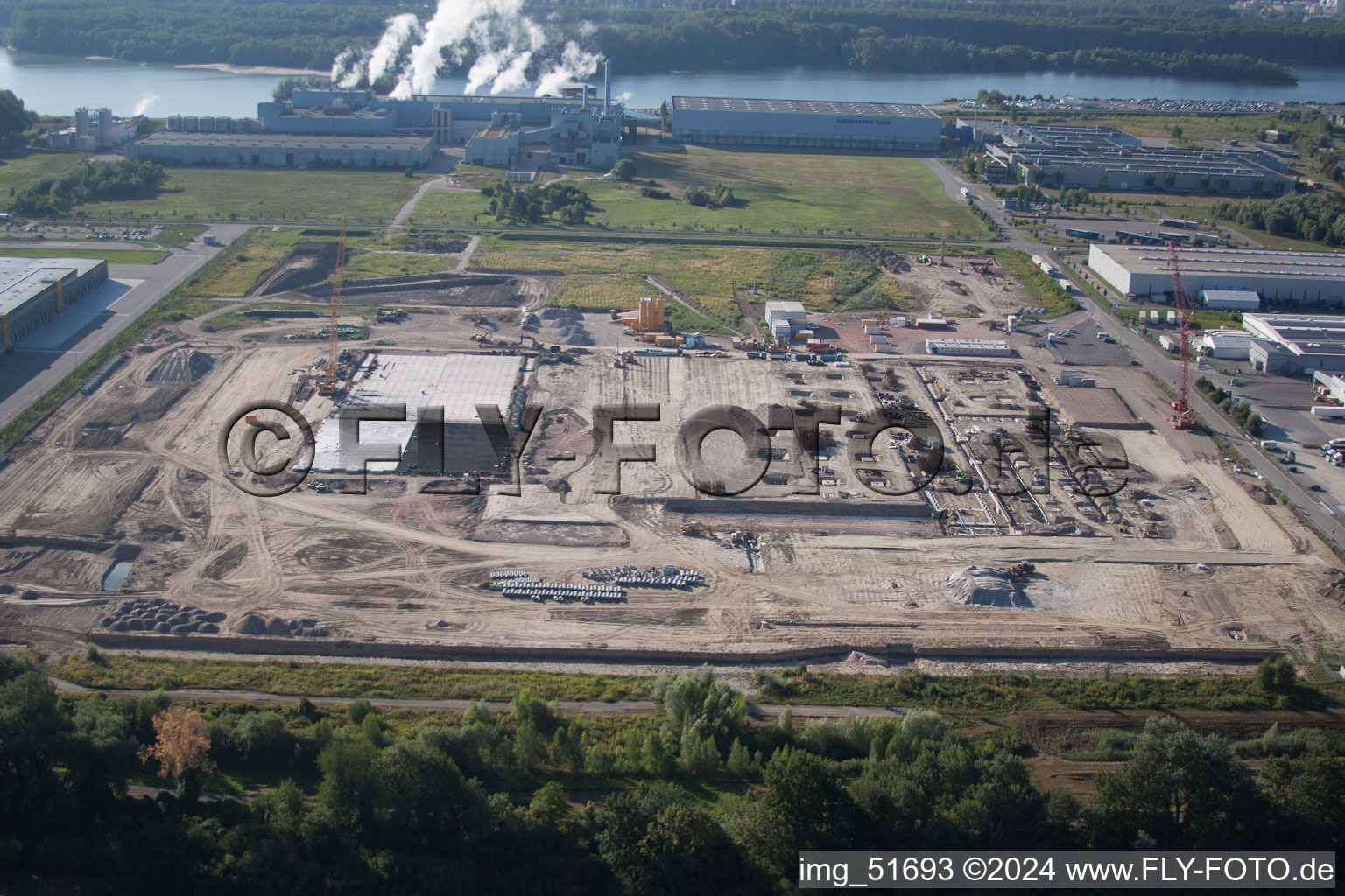 Zone industrielle d'Oberwald à Wörth am Rhein dans le département Rhénanie-Palatinat, Allemagne vue d'en haut