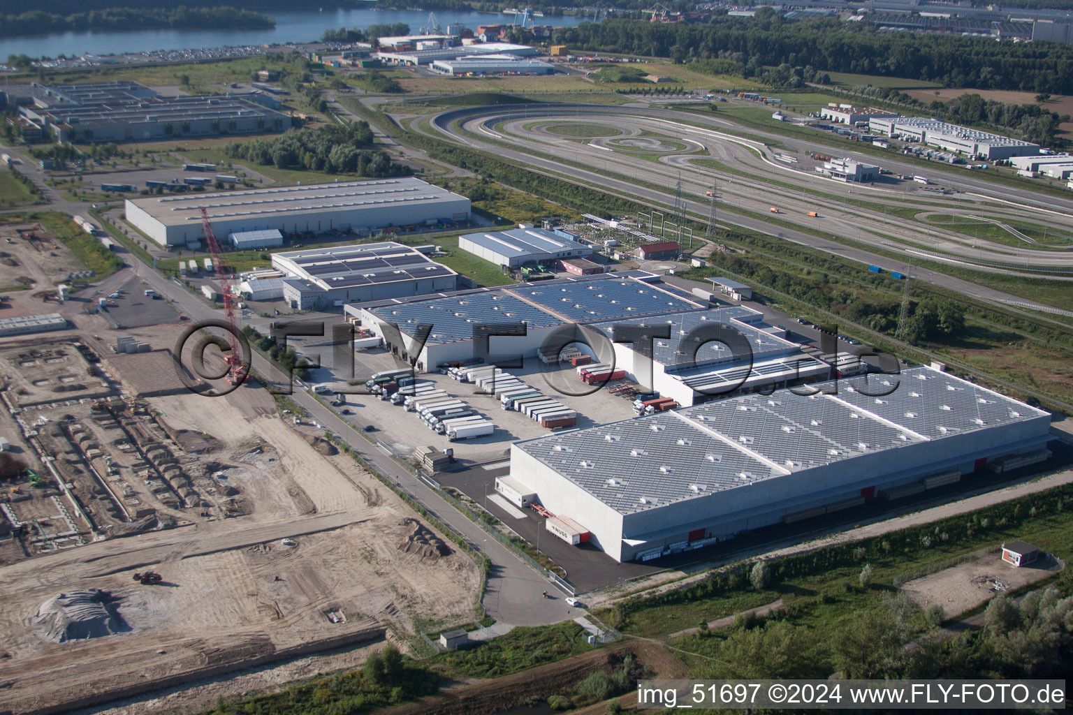 Zone industrielle d'Oberwald à Wörth am Rhein dans le département Rhénanie-Palatinat, Allemagne vue du ciel