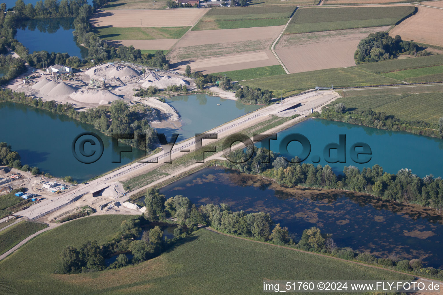 Vue oblique de Polders à Neupotz dans le département Rhénanie-Palatinat, Allemagne