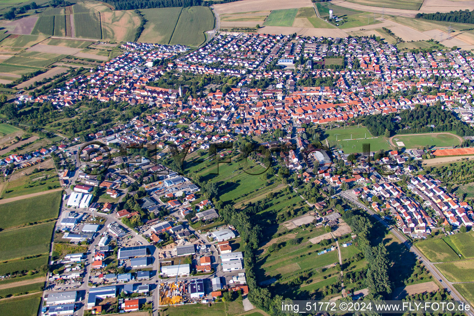 Vue aérienne de Quartier Liedolsheim à Dettenheim à Liedolsheim dans le département Bade-Wurtemberg, Allemagne