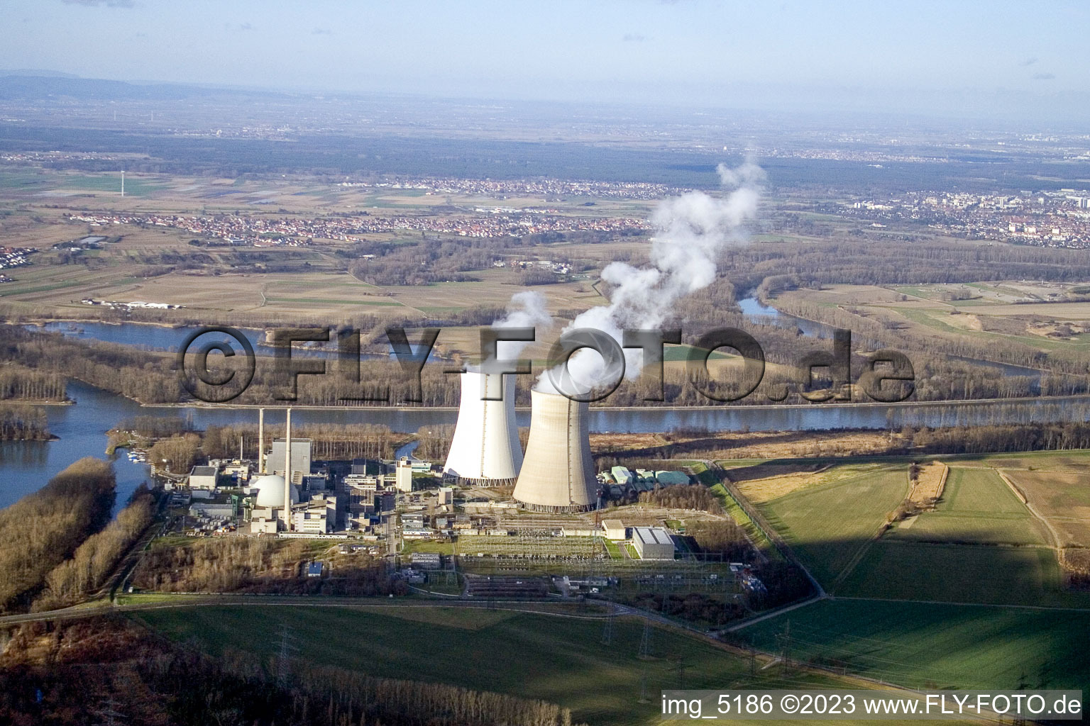 Vue aérienne de Centrale nucléaire de l'est à Philippsburg dans le département Bade-Wurtemberg, Allemagne