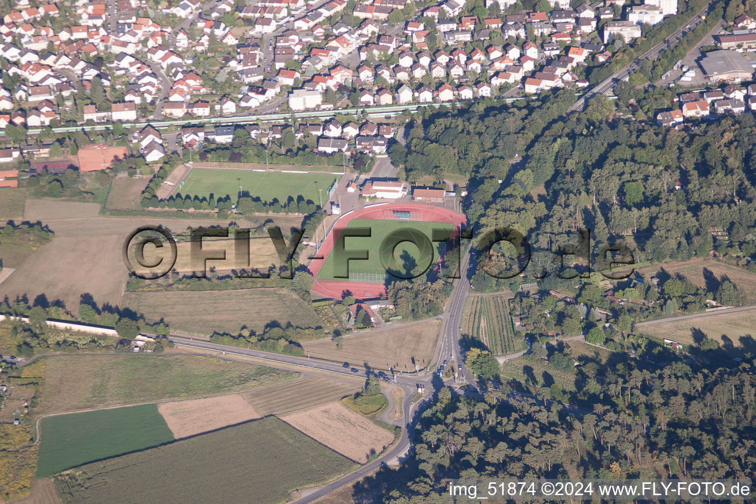 Sandhausen dans le département Bade-Wurtemberg, Allemagne vue du ciel