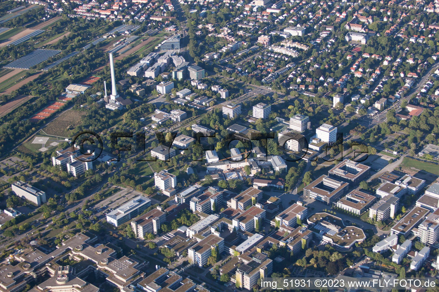 Quartier Neuenheim in Heidelberg dans le département Bade-Wurtemberg, Allemagne d'en haut