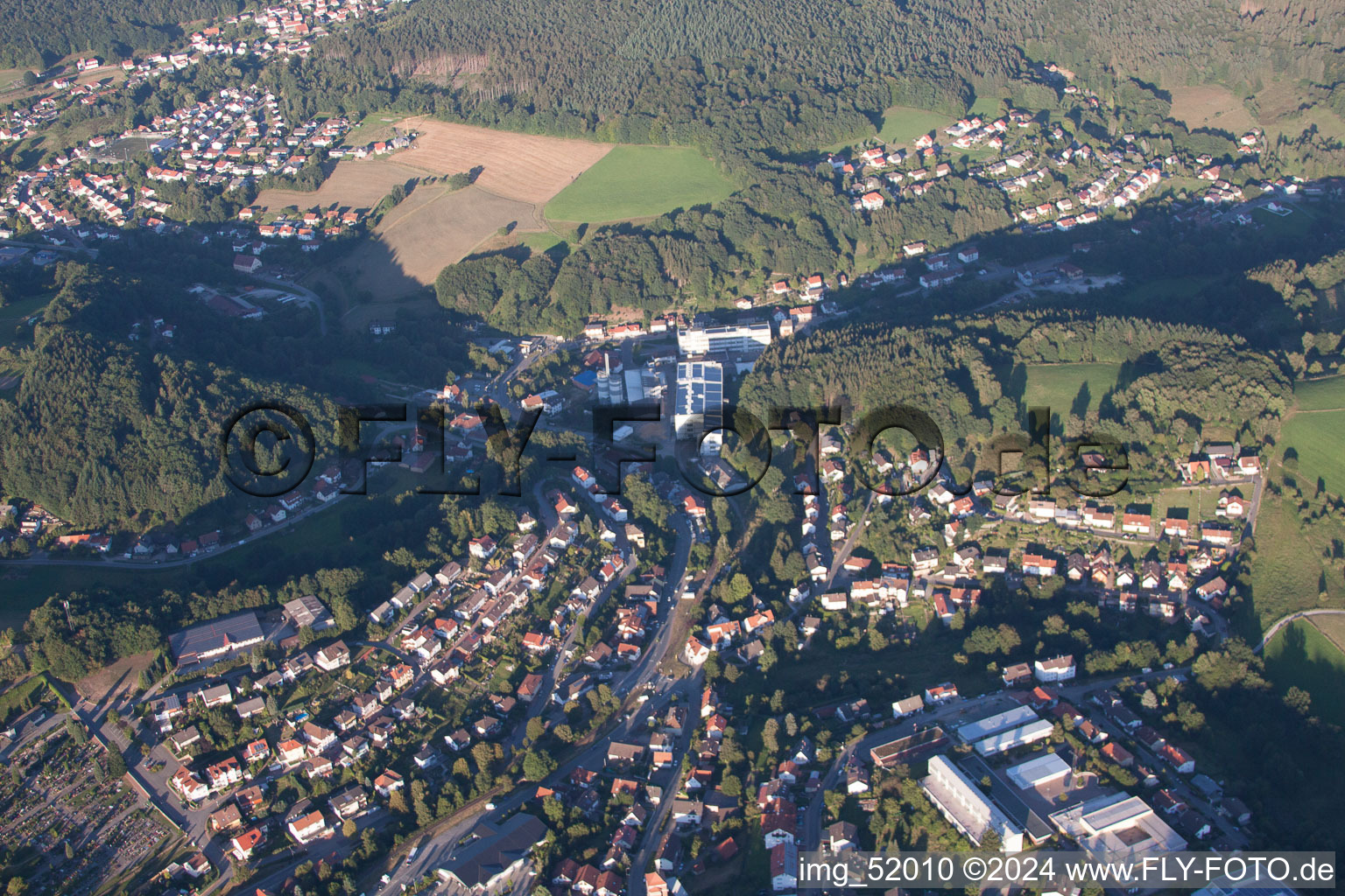 Vue aérienne de Wald-Michelbach dans le département Hesse, Allemagne