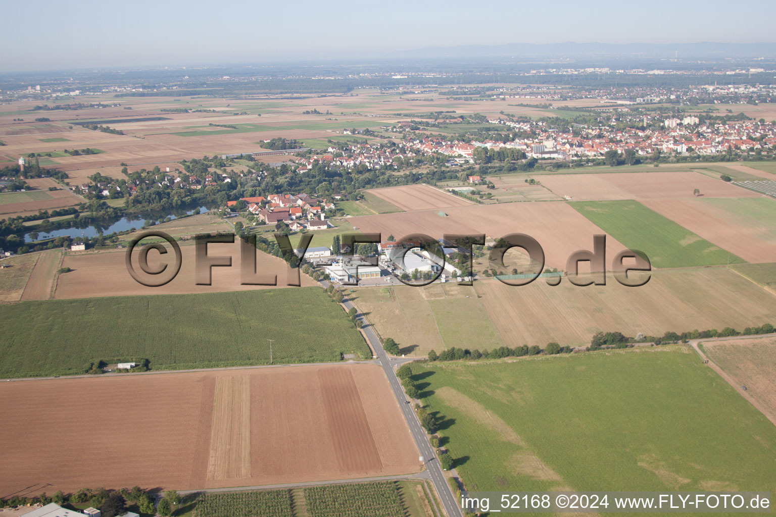 Vue aérienne de Quartier Schwabenheim in Dossenheim dans le département Bade-Wurtemberg, Allemagne