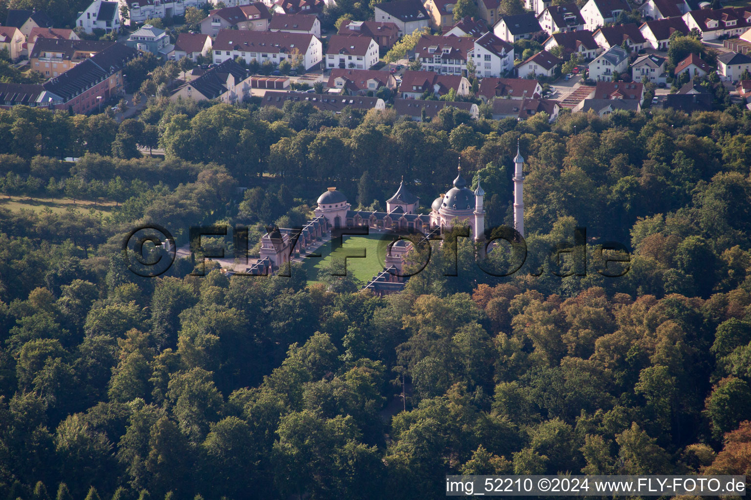 Parc du château de Schwetzingen à Schwetzingen dans le département Bade-Wurtemberg, Allemagne d'en haut