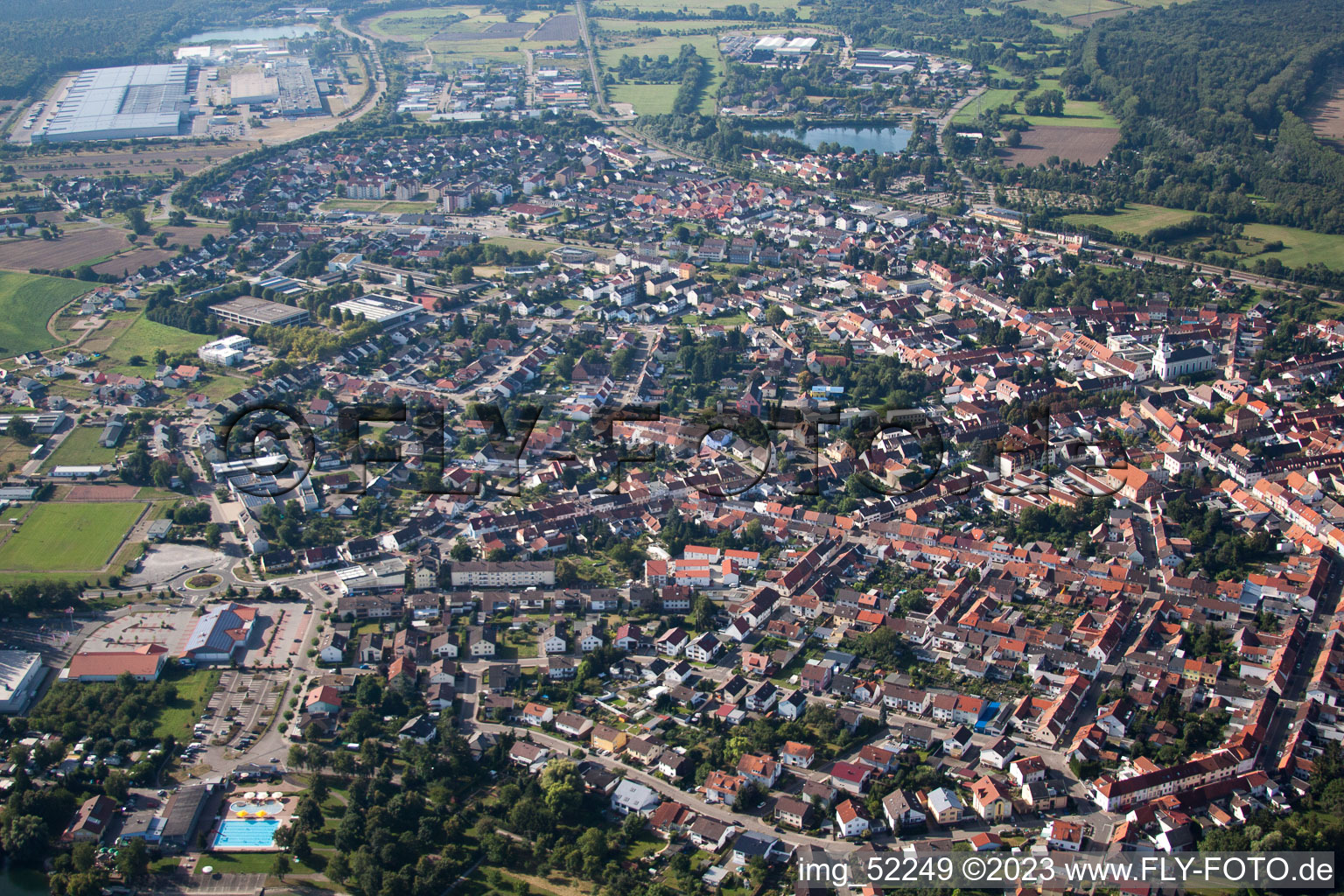 Philippsburg dans le département Bade-Wurtemberg, Allemagne vue d'en haut