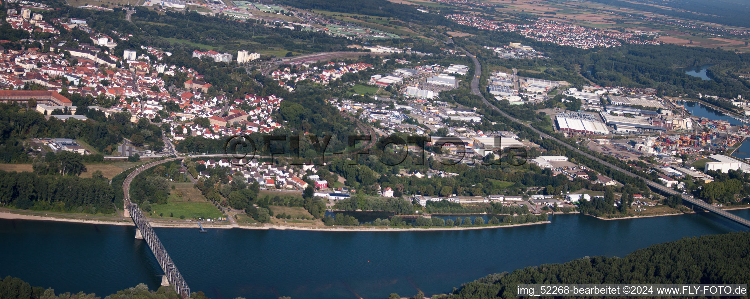 Photographie aérienne de Germersheim dans le département Rhénanie-Palatinat, Allemagne