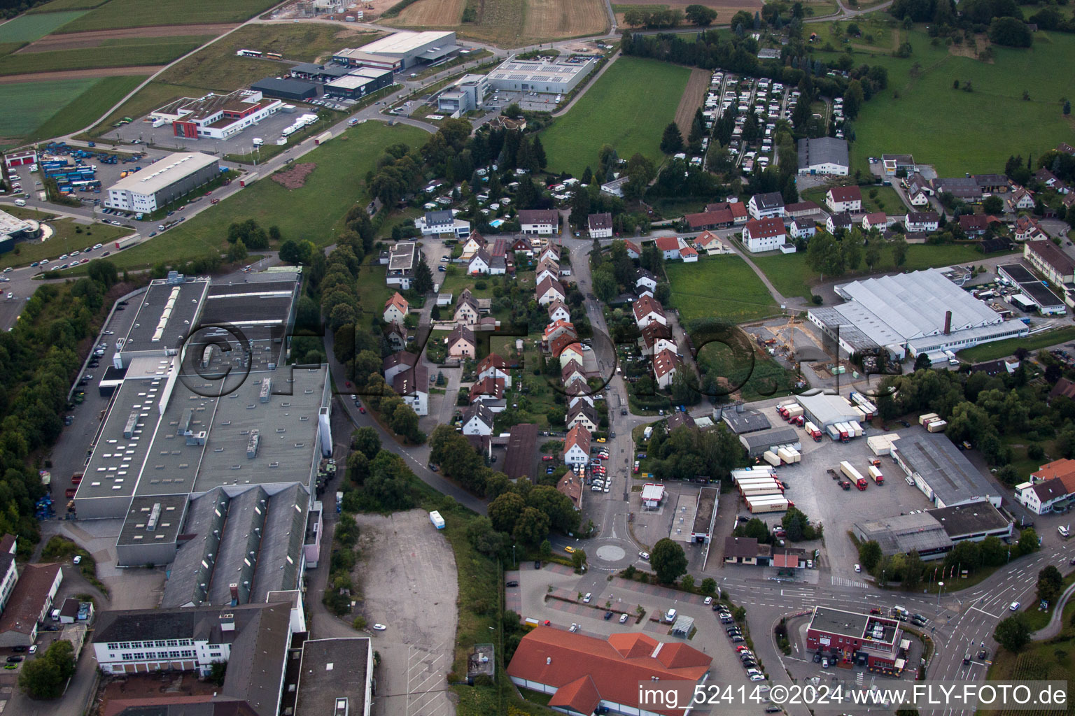 Vue aérienne de Stammheim, zone commerciale, anciennement Bauknecht à Calw dans le département Bade-Wurtemberg, Allemagne