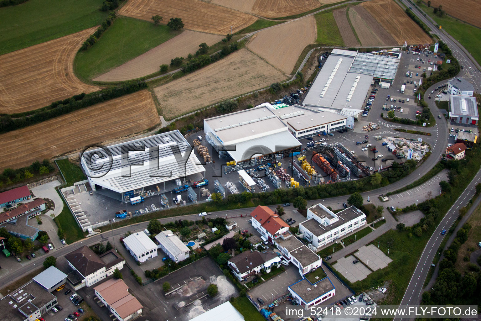 Leibnizstrasse, Kömpf à Calw dans le département Bade-Wurtemberg, Allemagne du point de vue du drone