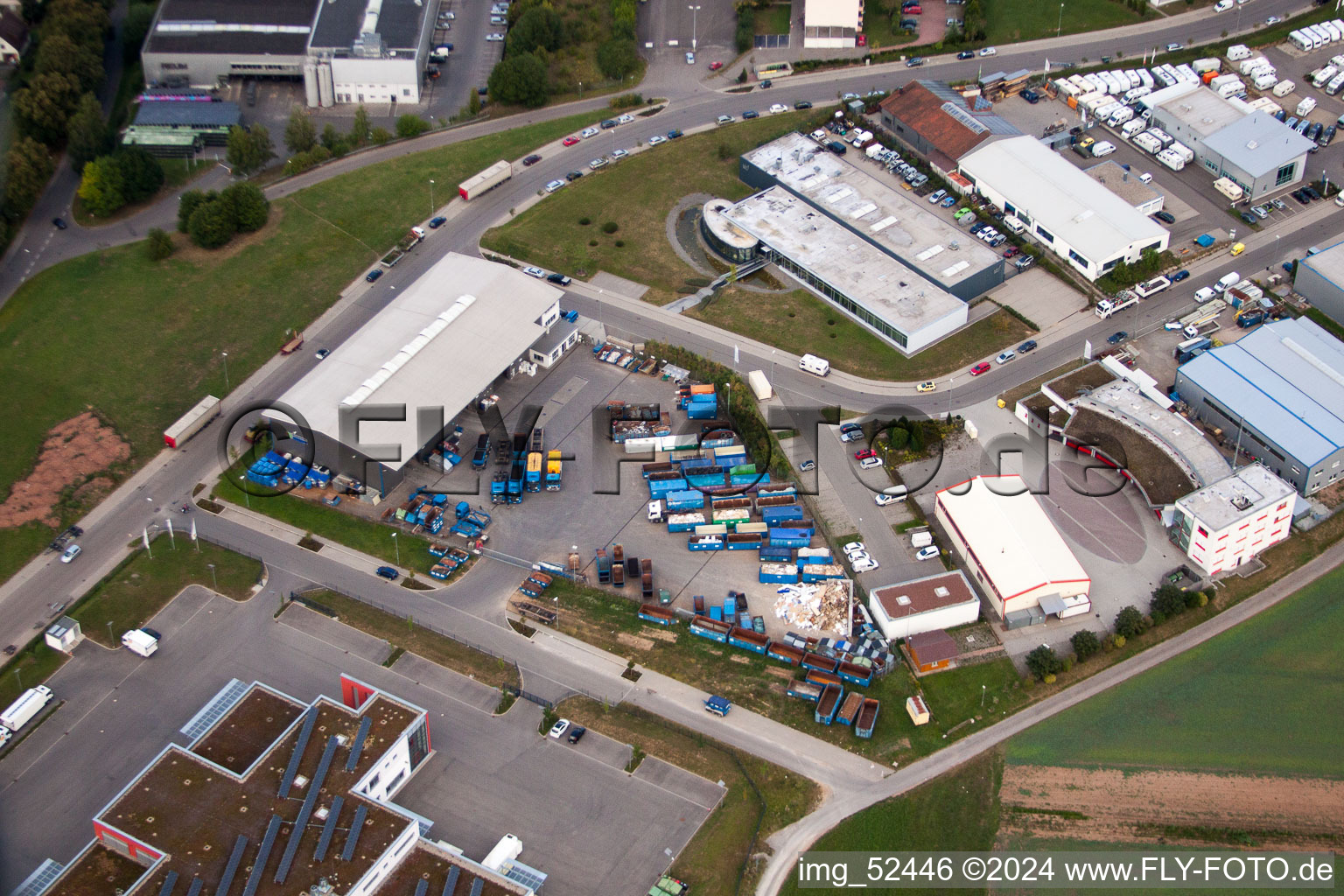 Rudolf-Dieselstraße, Kömpf à Calw dans le département Bade-Wurtemberg, Allemagne du point de vue du drone